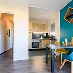 26 M2 A - Terrasse & Stationnement - Acces Uha & Tram