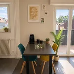 26 M2 A - Terrasse & Stationnement - Acces Uha & Tram Mulhouse