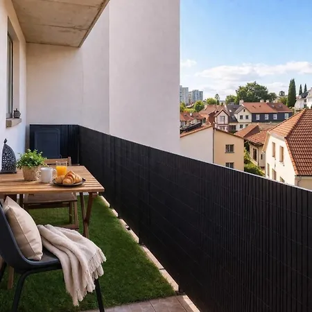 26 M2 A - Terrasse & Stationnement - Acces Uha & Tram *